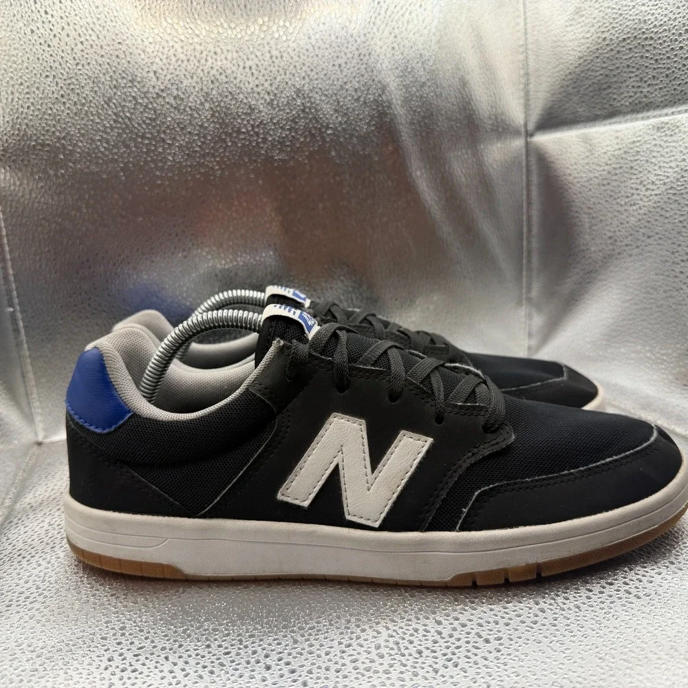 Size 9.5 New Balance 425 Black‎ White Blue Mens Skateboarding Sneakers AM425BKR